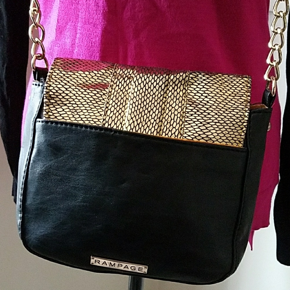 Rampage Crossbody Bag - Picture 3 of 5
